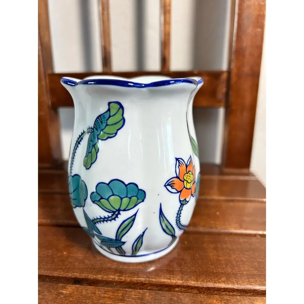 Vintage Chinese Porcelain Lotus Vase Hand Painted Blue White Scalloped Rim